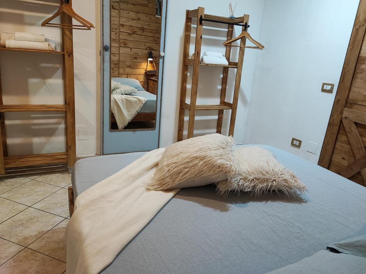 La Casetta Nel Centro Cagliari Exterior foto
